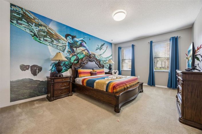 Image No.41-13 Bed Property for sale