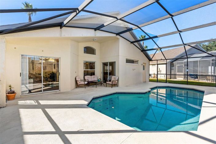 Image No.2-Propriété de 4 chambres à vendre à Kissimmee