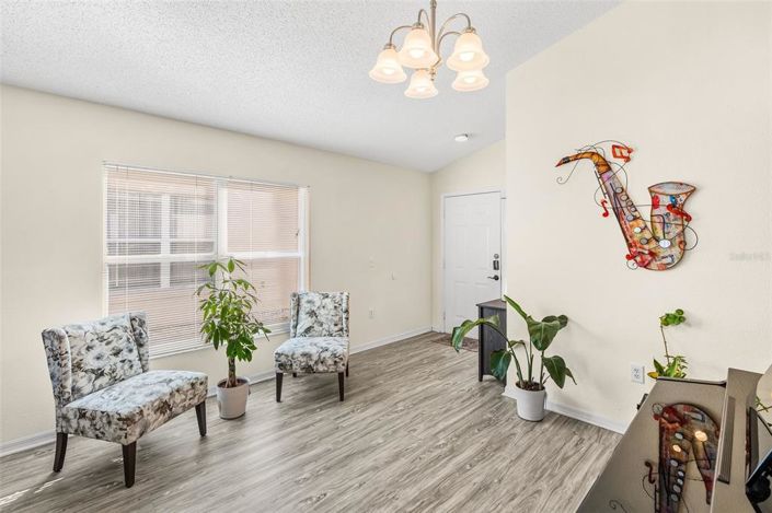 Image No.8-Propriété de 4 chambres à vendre à Kissimmee