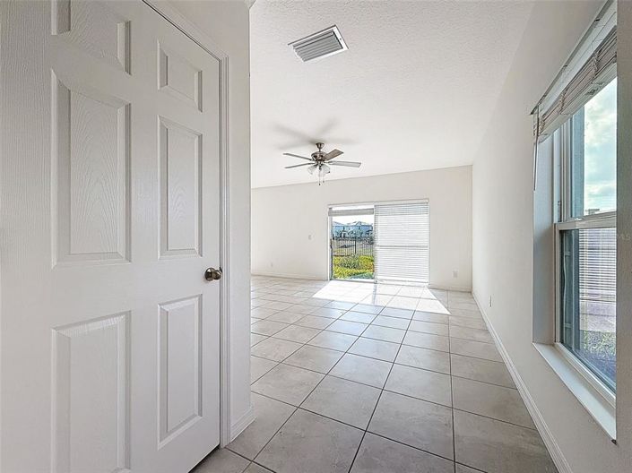 Image No.18-4 Bed Property for sale