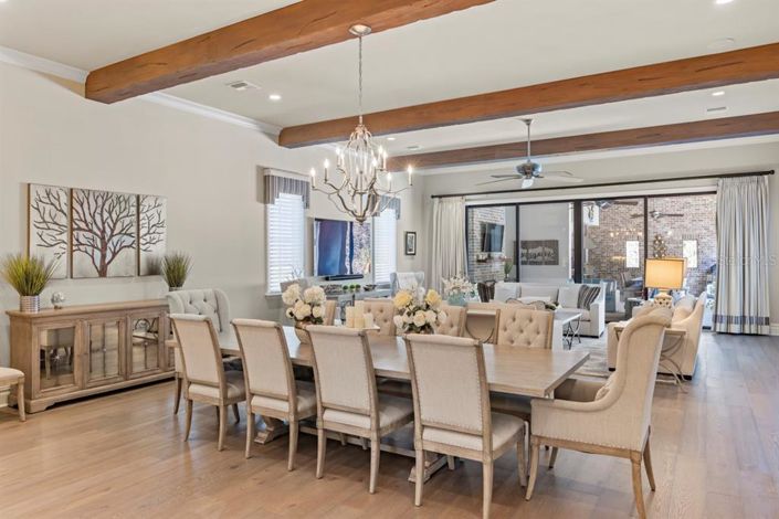 Image No.10-Propriété de 6 chambres à vendre à Golden Oak 