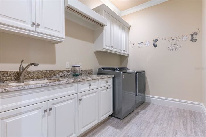 Image No.36-Propriété de 6 chambres à vendre à Golden Oak 