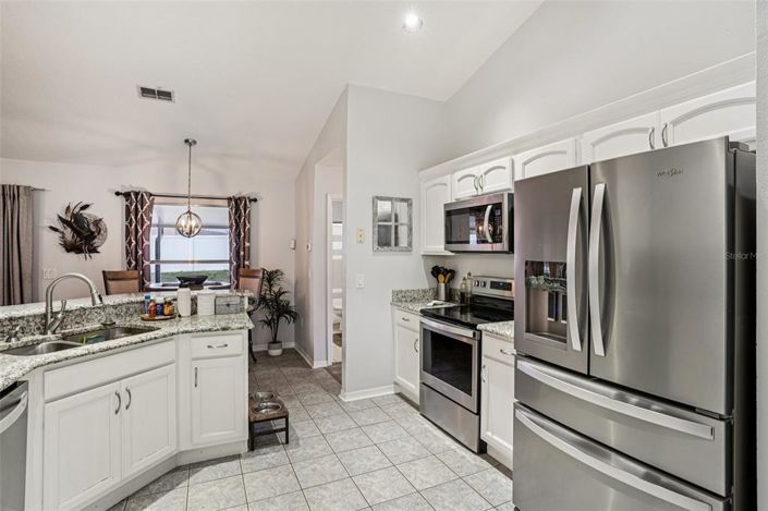 Image No.10-Propriété de 4 chambres à vendre à Clermont