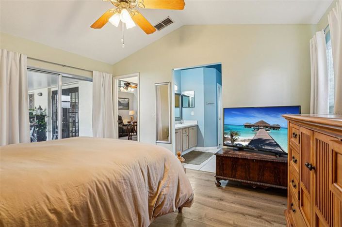 Image No.12-Propriété de 4 chambres à vendre à Clermont