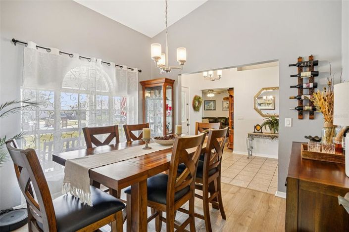 Image No.6-Propriété de 4 chambres à vendre à Clermont