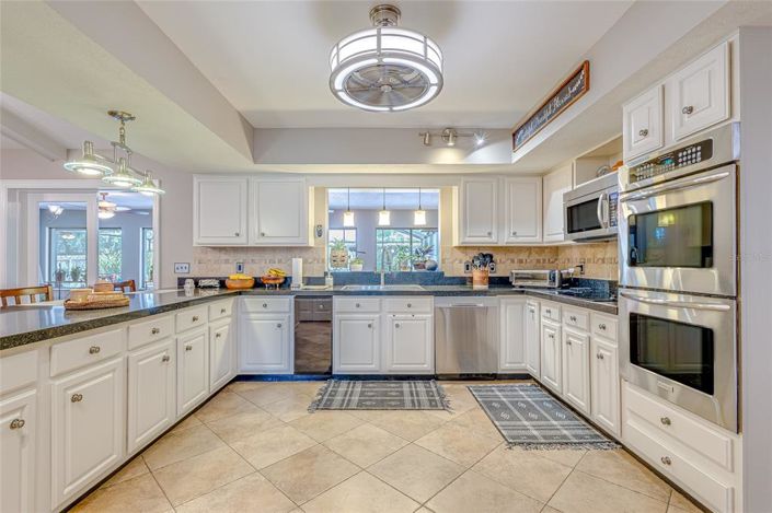 Image No.13-Propriété de 4 chambres à vendre à Orlando