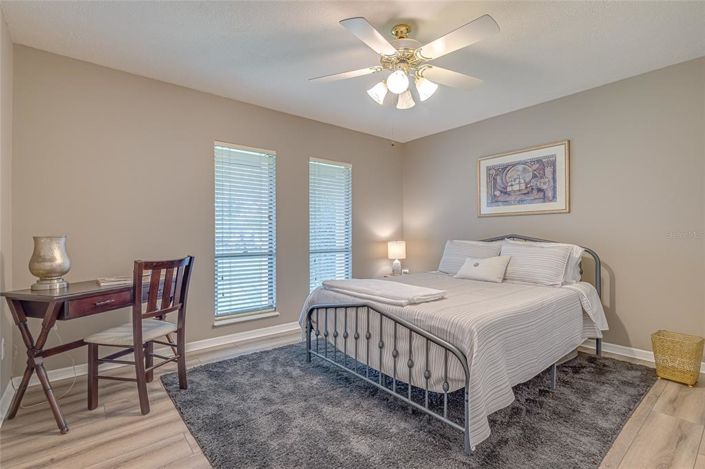 Image No.22-Propriété de 4 chambres à vendre à Orlando