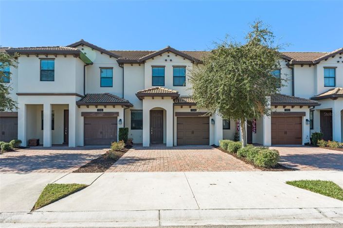 Image No.2-3 Bed Townhouse for sale