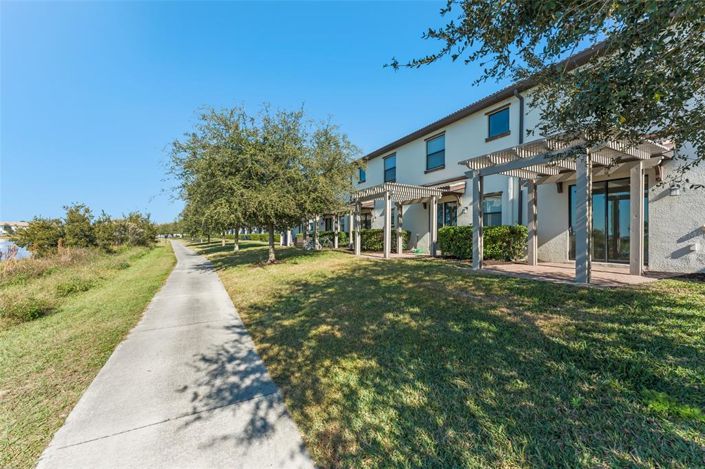 Image No.34-3 Bed Townhouse for sale