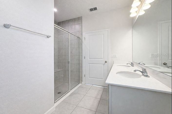 Image No.31-Propriété de 4 chambres à vendre à Davenport