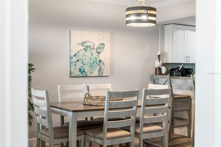 Image No.15-2 Bed Property for sale