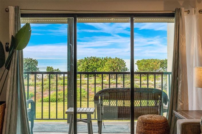 Image No.19-2 Bed Property for sale