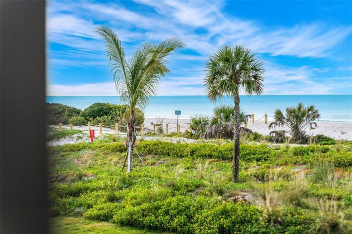 Image No.25-2 Bed Property for sale