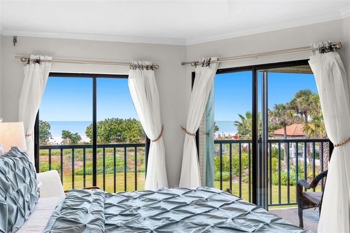 Image No.28-2 Bed Property for sale