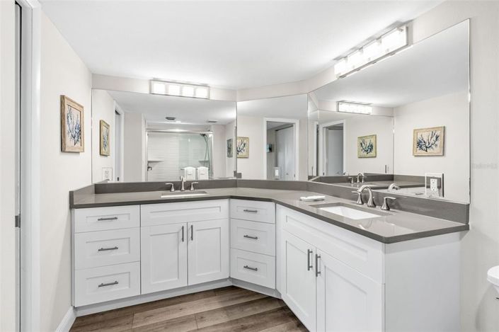 Image No.33-2 Bed Property for sale