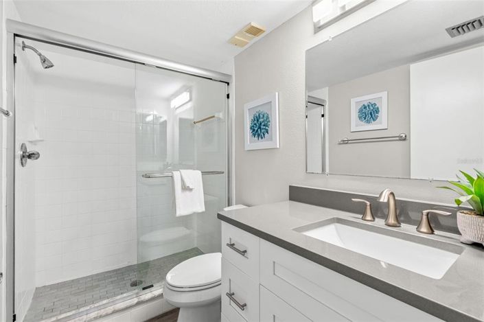 Image No.36-2 Bed Property for sale