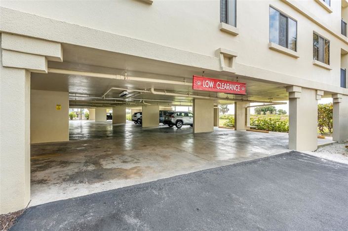 Image No.40-2 Bed Property for sale