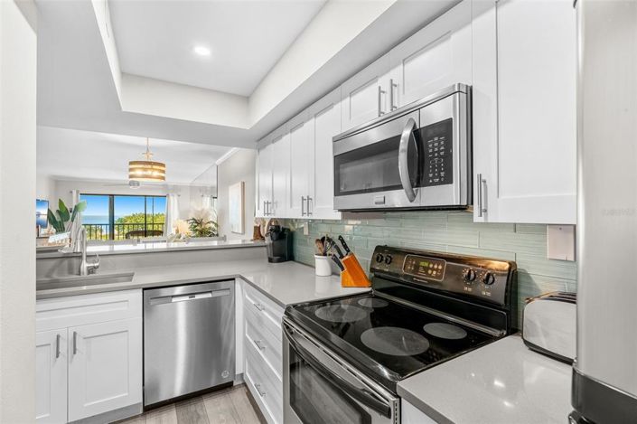 Image No.8-2 Bed Property for sale