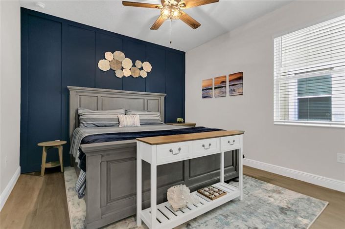 Image No.12-4 Bed Property for sale