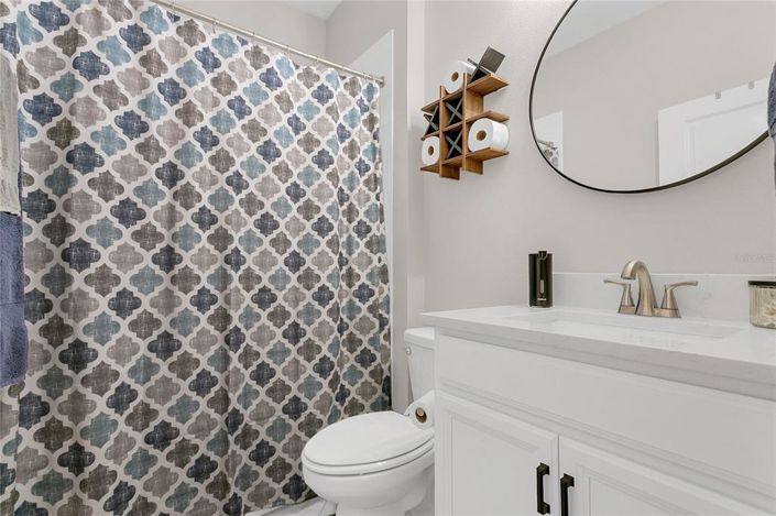 Image No.14-4 Bed Property for sale