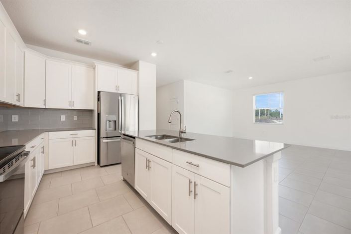 Image No.10-4 Bed Property for sale