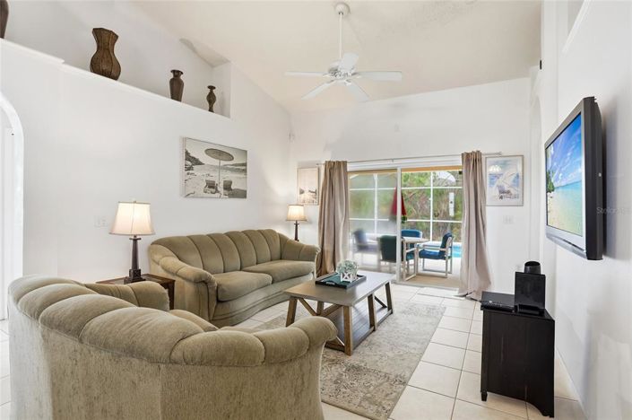 Image No.5-3 Bed Property for sale