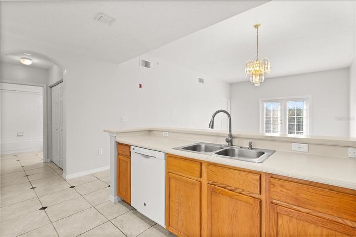 Image No.11-2 Bed Property for sale