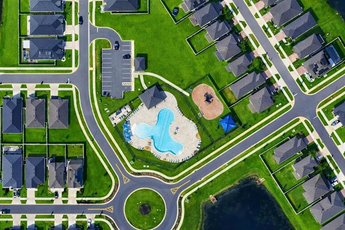 Image No.30-4 Bed Property for sale