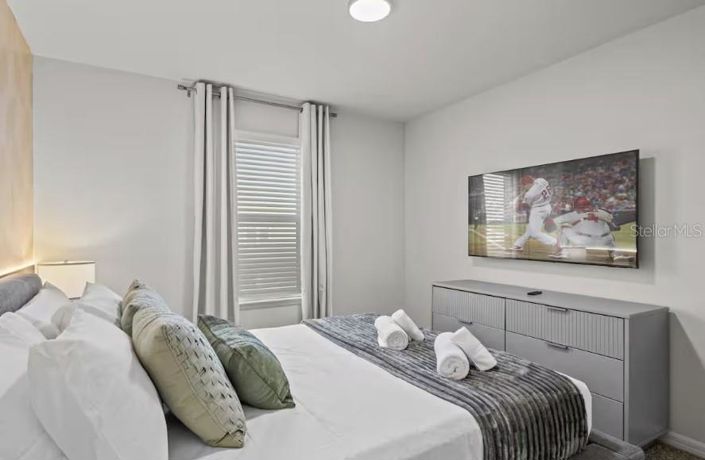 Image No.24-5 Bed Townhouse for sale