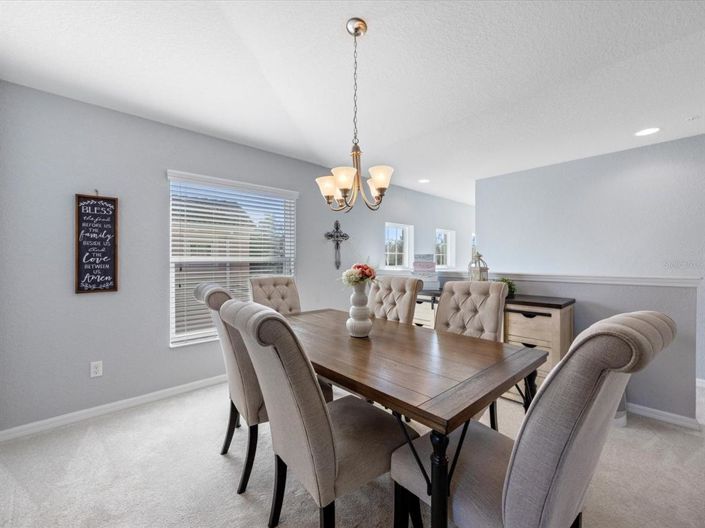 Image No.10-2 Bed Property for sale