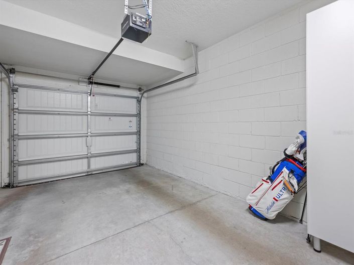 Image No.24-2 Bed Property for sale