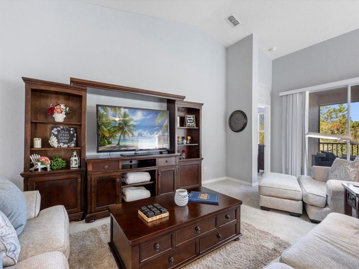 Image No.3-2 Bed Property for sale