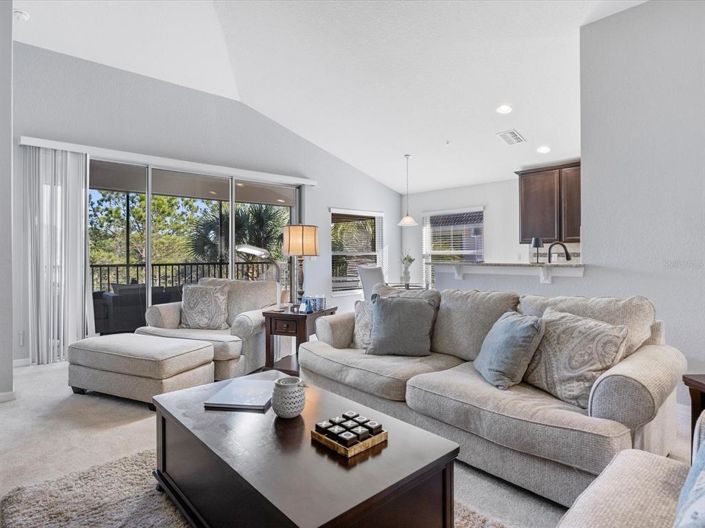 Image No.4-2 Bed Property for sale