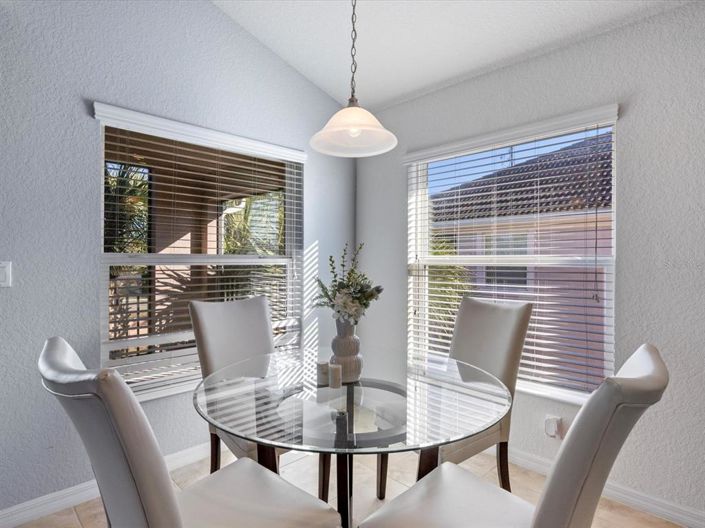 Image No.9-2 Bed Property for sale