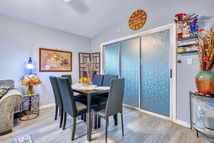 Image No.14-3 Bed Property for sale