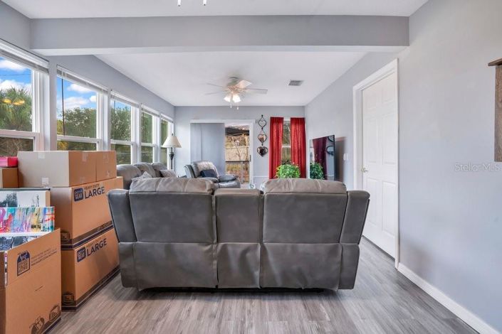 Image No.32-3 Bed Property for sale