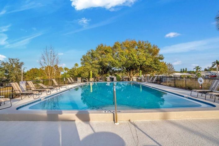 Image No.41-3 Bed Property for sale