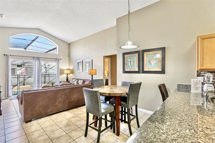 Image No.23-Propriété de 5 chambres à vendre à Kissimmee