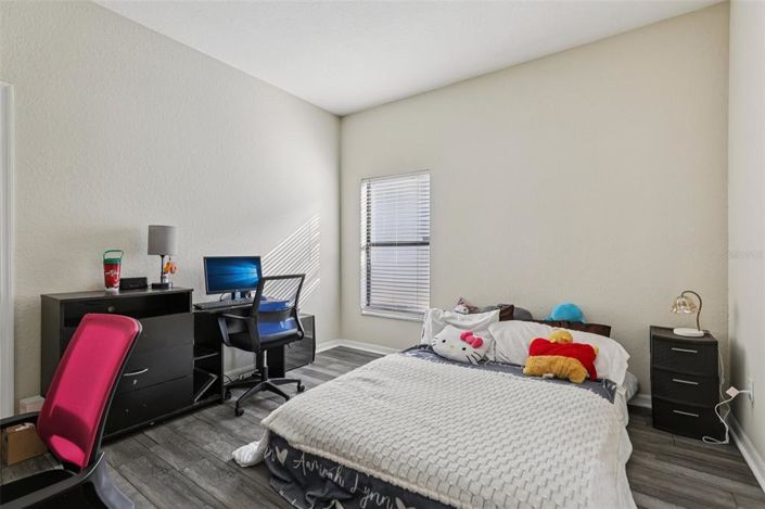 Image No.23-4 Bed Property for sale