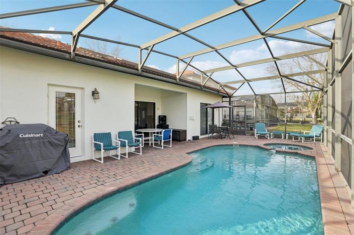 Image No.32-4 Bed Property for sale