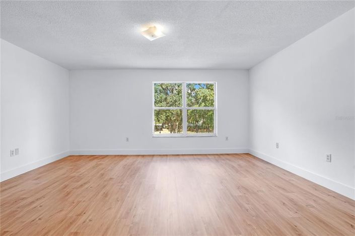 Image No.20-Propriété de 4 chambres à vendre à Kissimmee