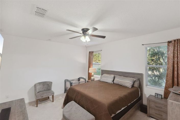 Image No.21-3 Bed Property for sale