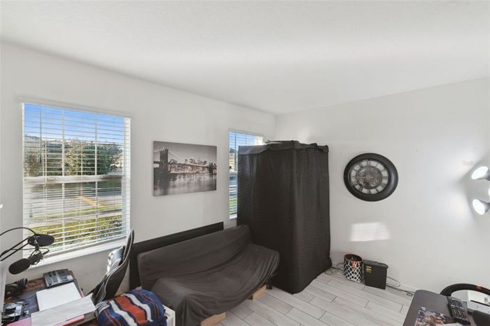 Image No.31-3 Bed Property for sale