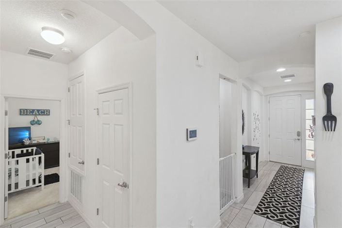 Image No.9-3 Bed Property for sale