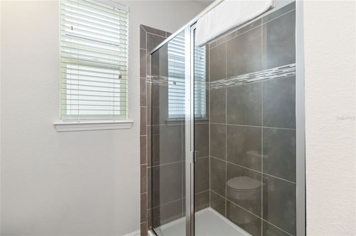 Image No.29-7 Bed Property for sale