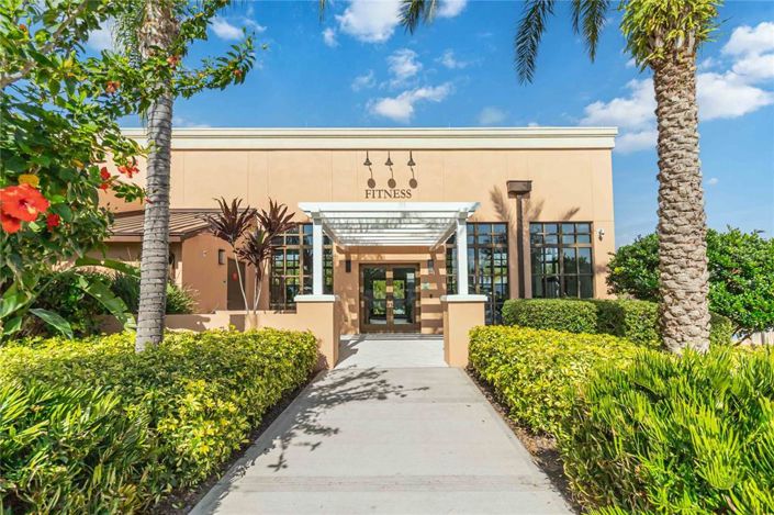 Image No.40-7 Bed Property for sale