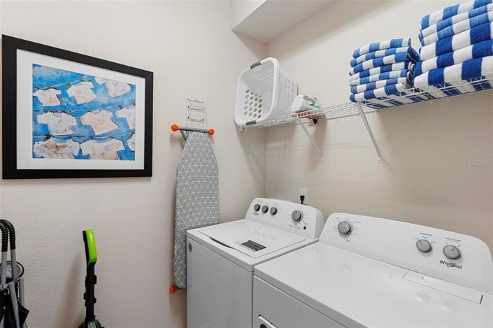 Image No.43-6 Bed Property for sale