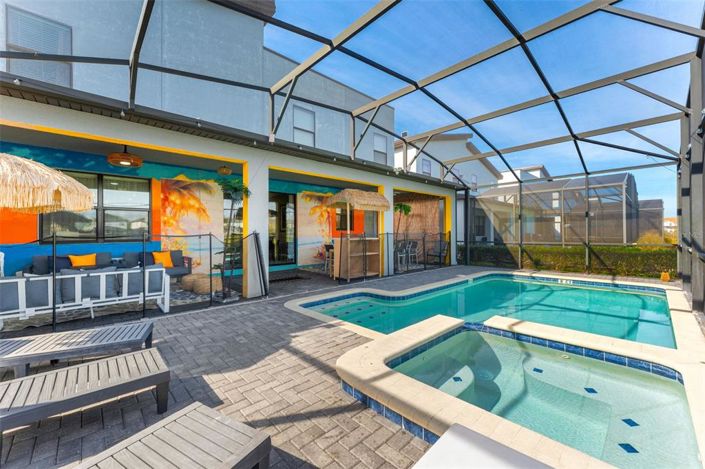 Image No.44-9 Bed Property for sale