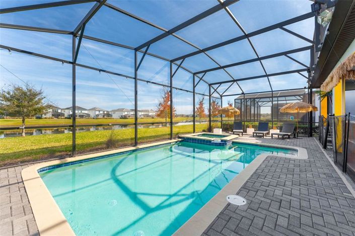 Image No.45-9 Bed Property for sale