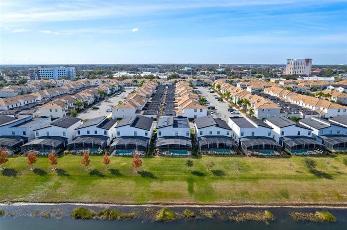 Image No.51-9 Bed Property for sale